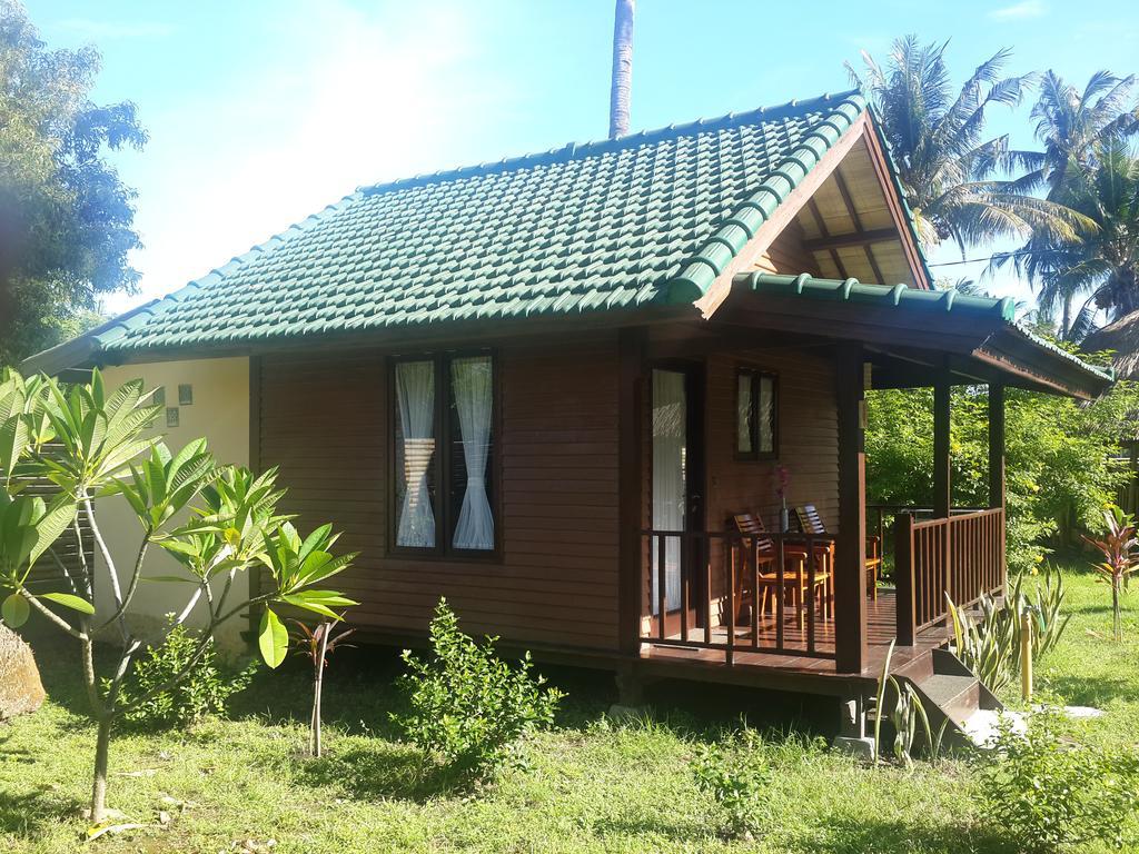 Отель Oasi Bungalows Гили-Эйр Экстерьер фото