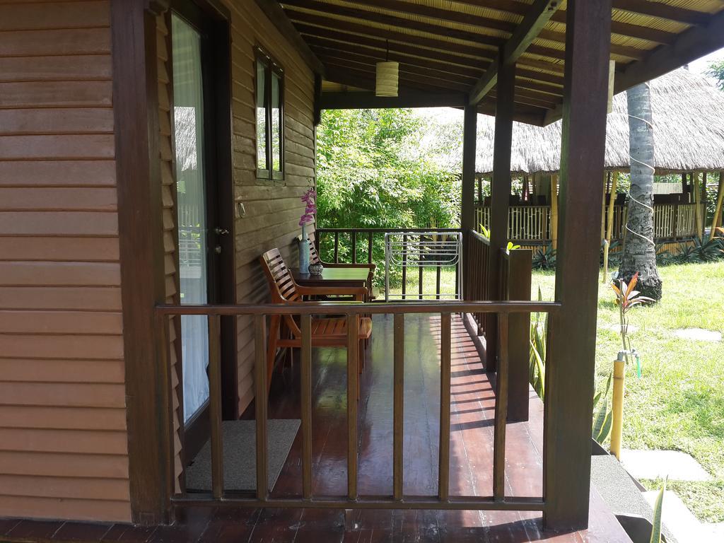 Отель Oasi Bungalows Гили-Эйр Экстерьер фото