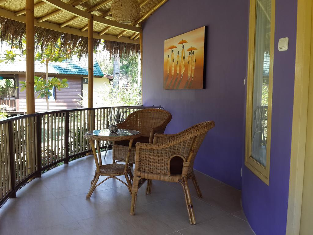 Отель Oasi Bungalows Гили-Эйр Экстерьер фото