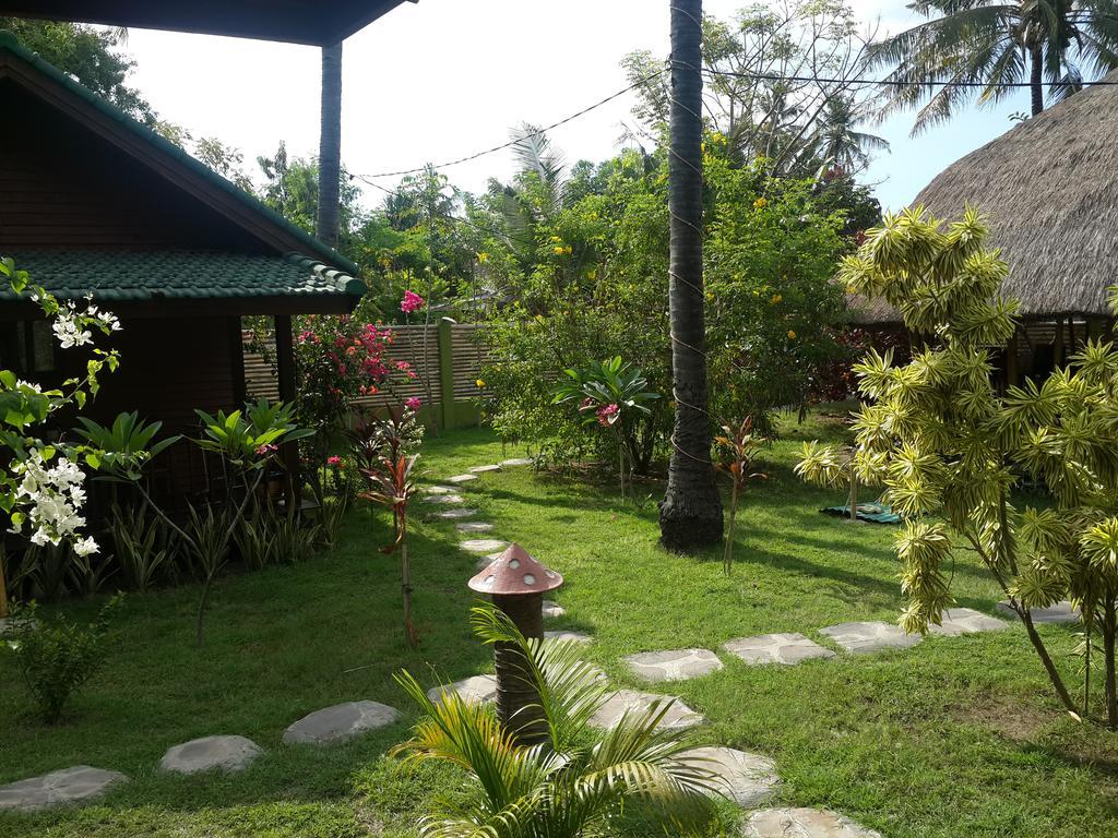 Отель Oasi Bungalows Гили-Эйр Экстерьер фото