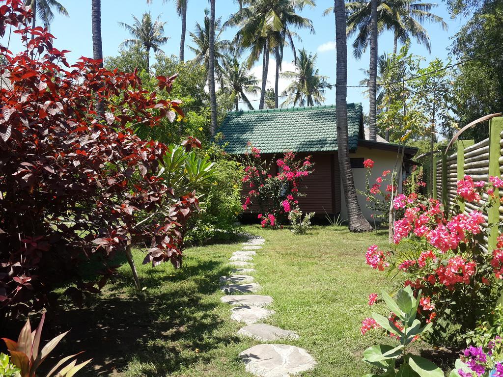 Отель Oasi Bungalows Гили-Эйр Экстерьер фото
