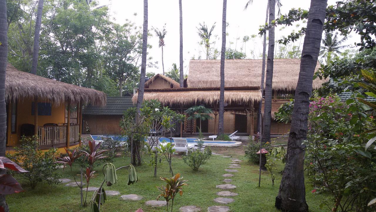 Отель Oasi Bungalows Гили-Эйр Экстерьер фото