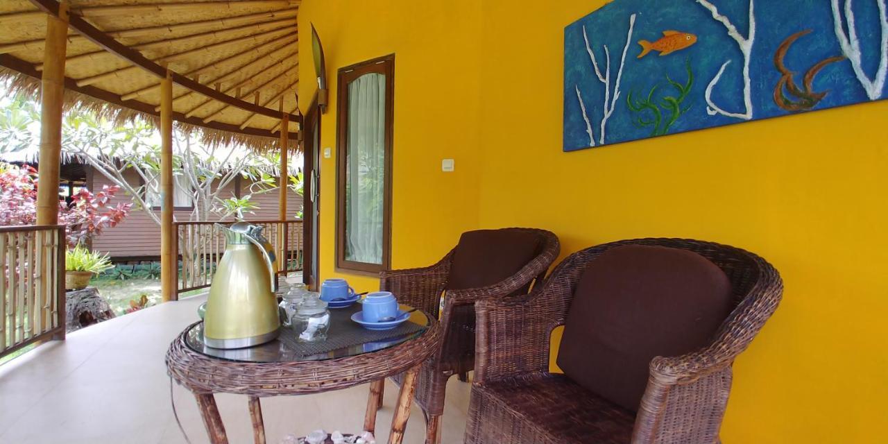 Отель Oasi Bungalows Гили-Эйр Экстерьер фото
